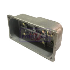 Caja delantera
